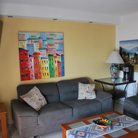 Beachfront View Condo Beside La Isla Mall Puerto Vallarta Exterior foto
